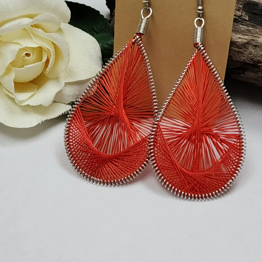 Elegant Red Teardrop Dreamcatcher Thread Earrings